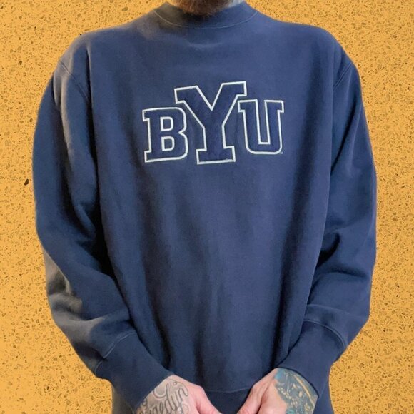 Champion Other - BYU Cougars rare Reverse Weave CHAMPION Sweatshirt college NCAA Brigham Young M